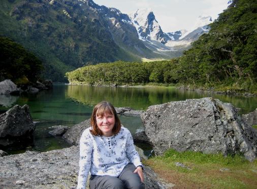 Robin's favorite day in New Zealand so far! She loved this lake spot (no sandflies!)